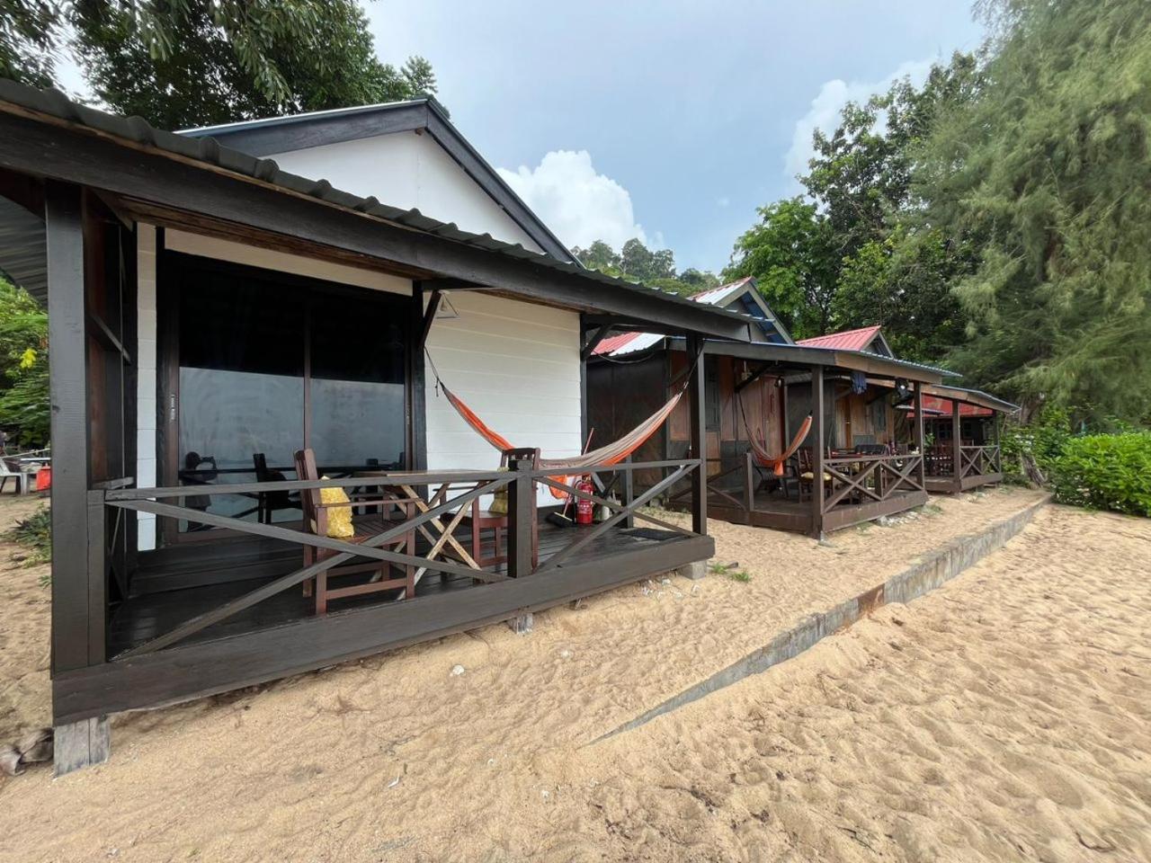 The Station Tioman Ξενοδοχείο Kampong Ayer Batang Εξωτερικό φωτογραφία